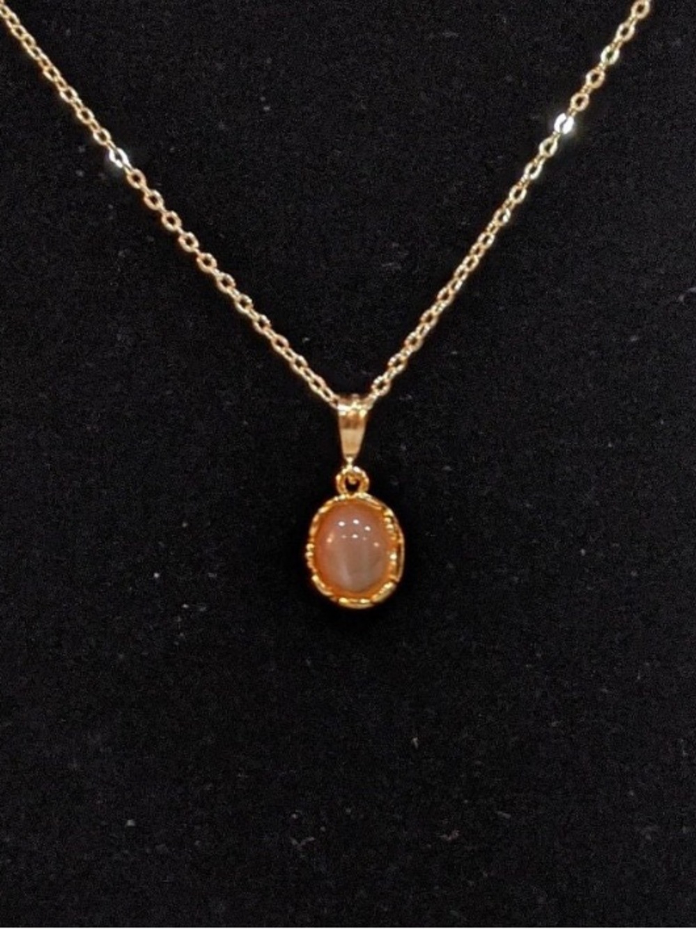Peach Moonstone Floral Bezel Pendant Necklace - Gold